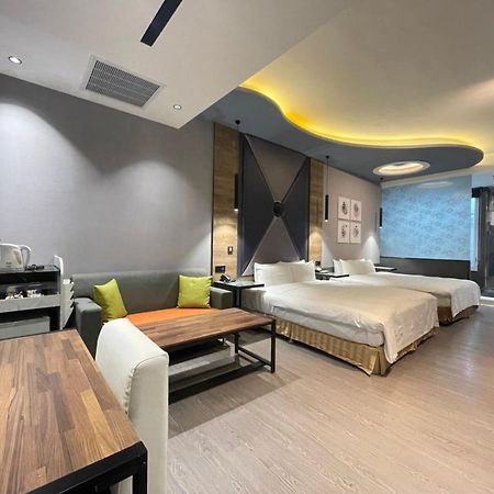 Minimalist Fashion Motel เถาหยวน ภายนอก รูปภาพ