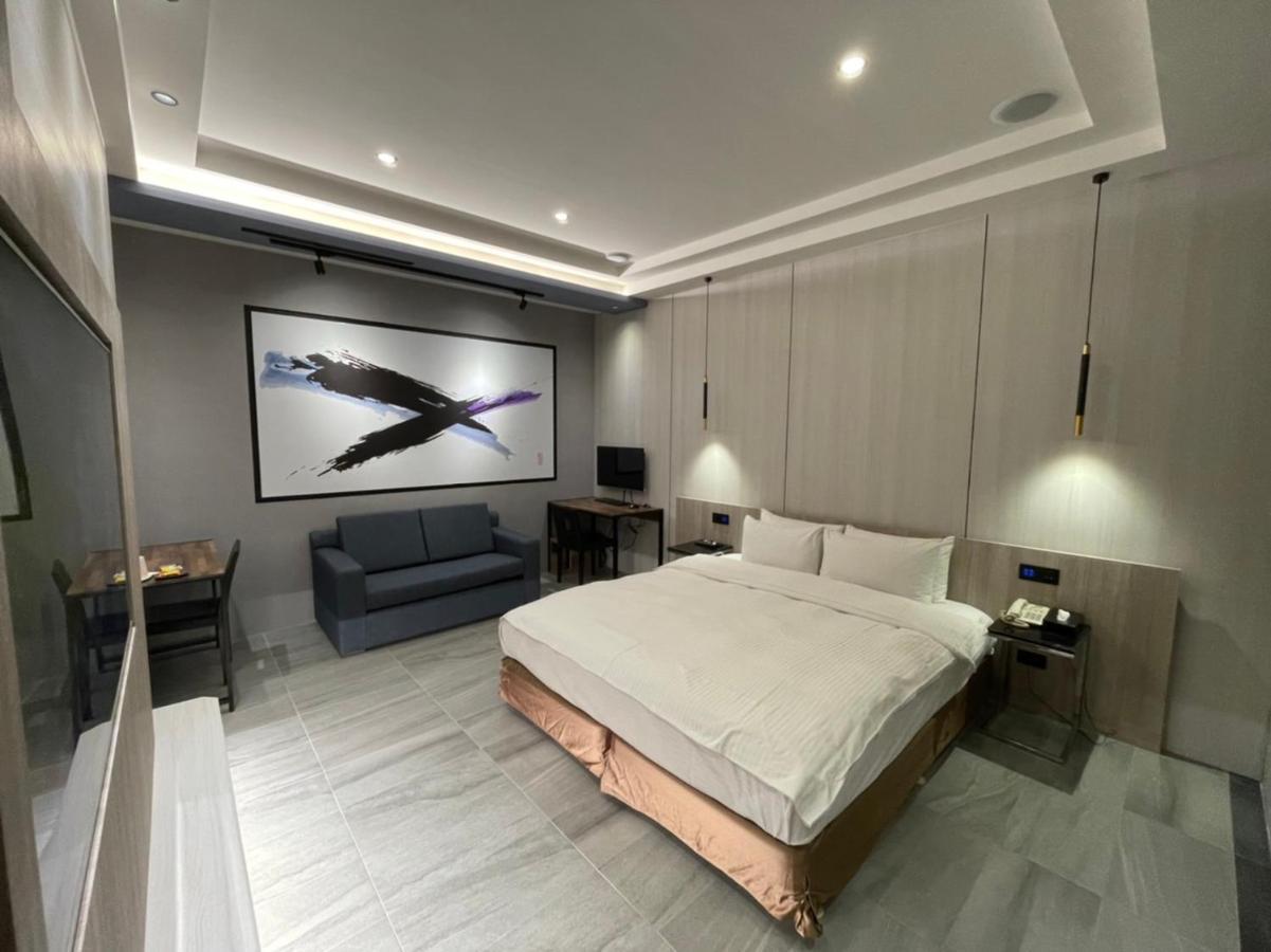 Minimalist Fashion Motel เถาหยวน ภายนอก รูปภาพ