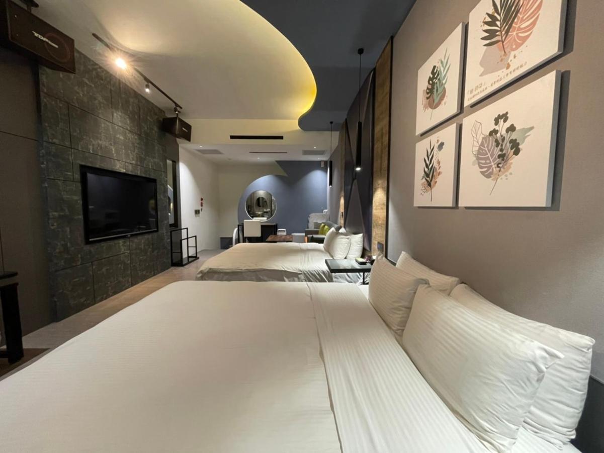 Minimalist Fashion Motel เถาหยวน ภายนอก รูปภาพ