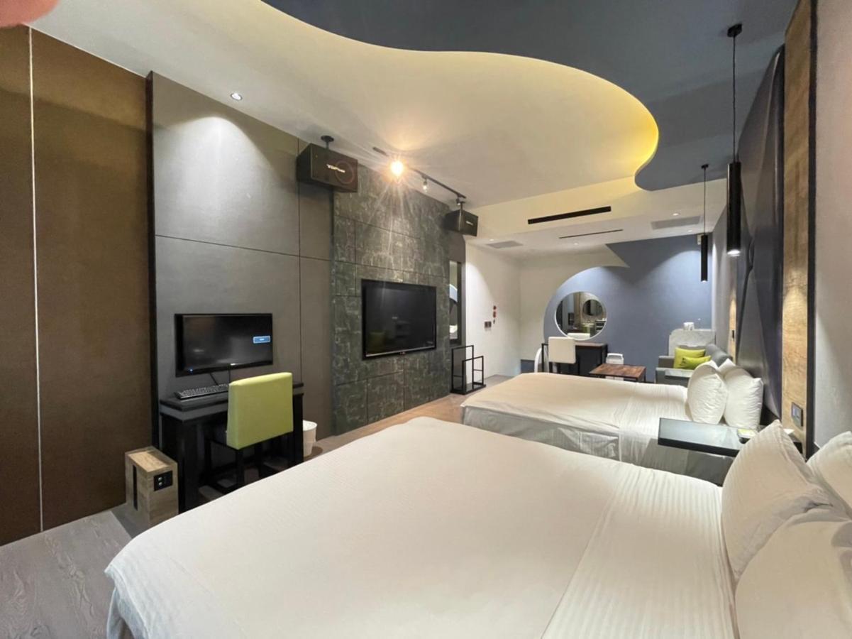 Minimalist Fashion Motel เถาหยวน ภายนอก รูปภาพ