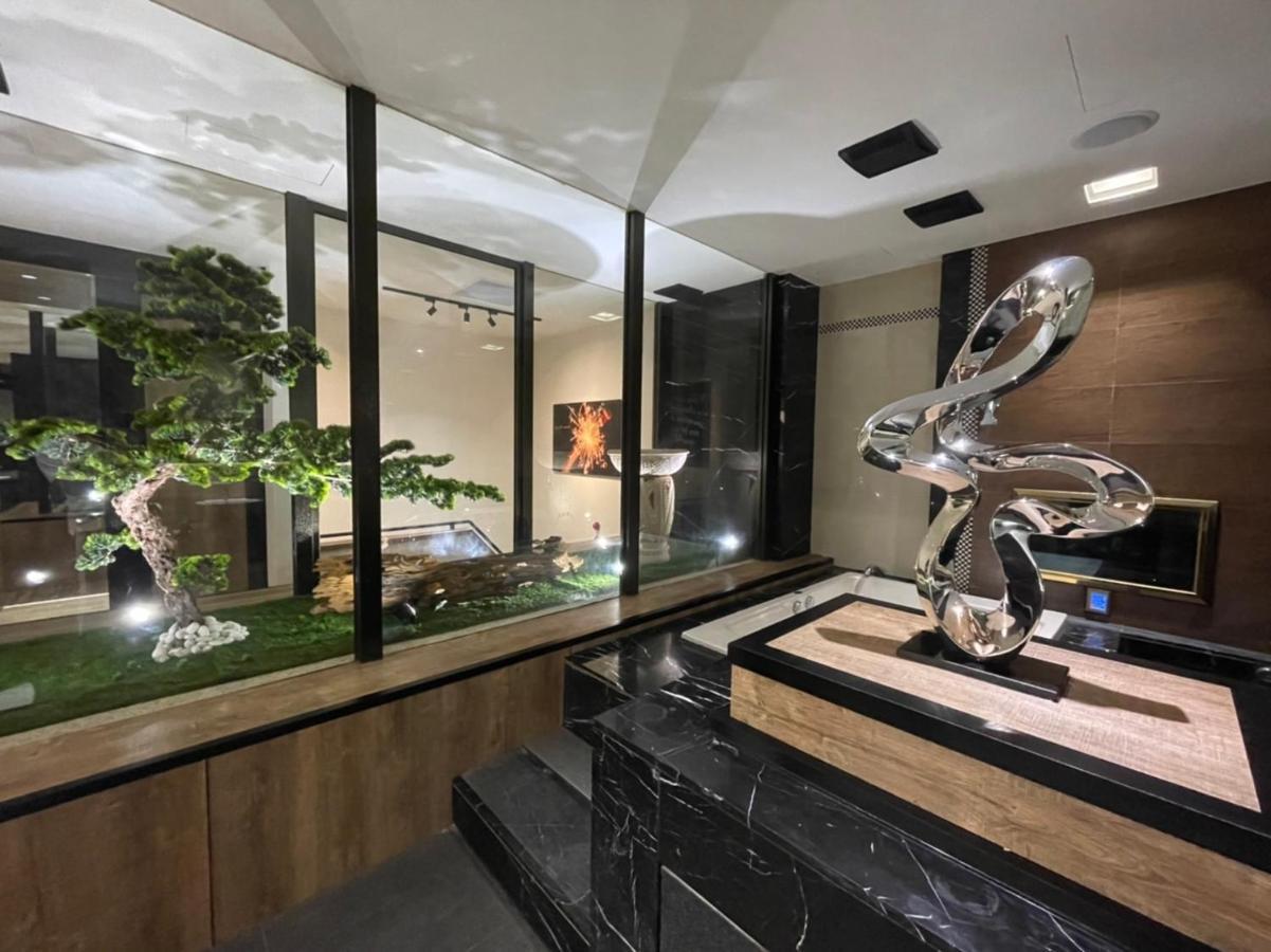 Minimalist Fashion Motel เถาหยวน ภายนอก รูปภาพ